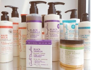 ChiefCosmetics's tweet image. #carolsdaughter products in the UK chiefcosmetics.com/en/personal-ca…