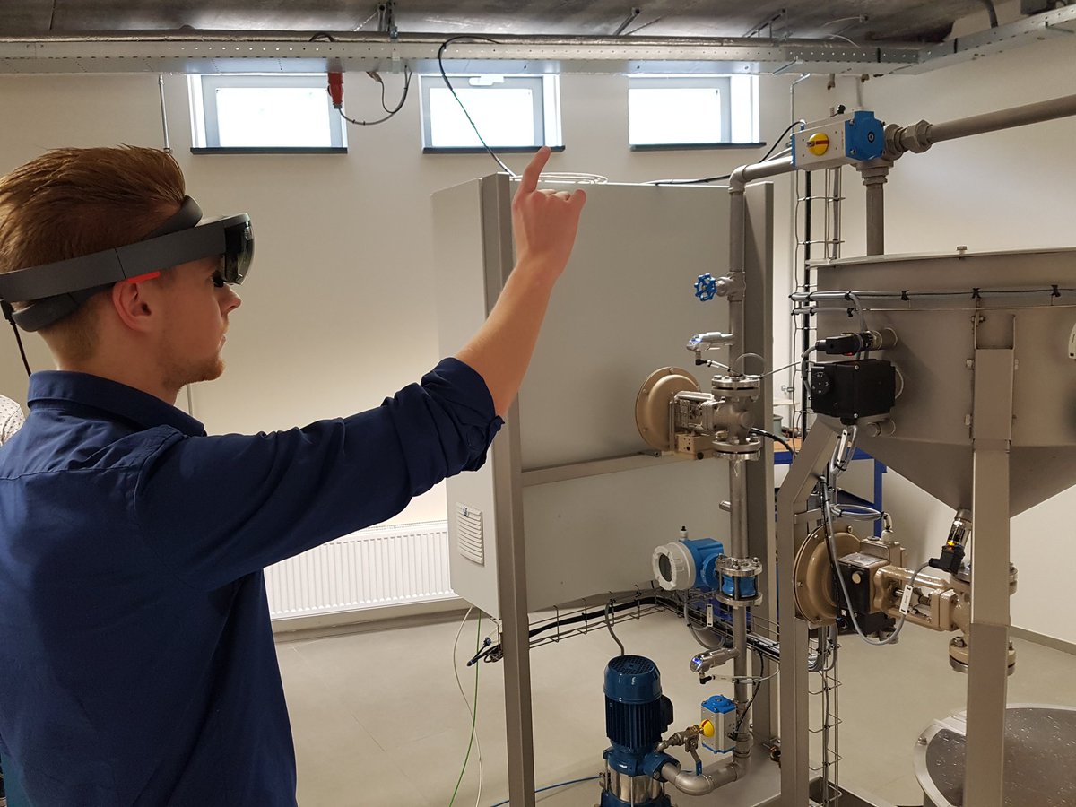 virtual reality in praktijk! <a href="/Van_Doren/">Van Doren Engineers</a>

#techtown #boekel