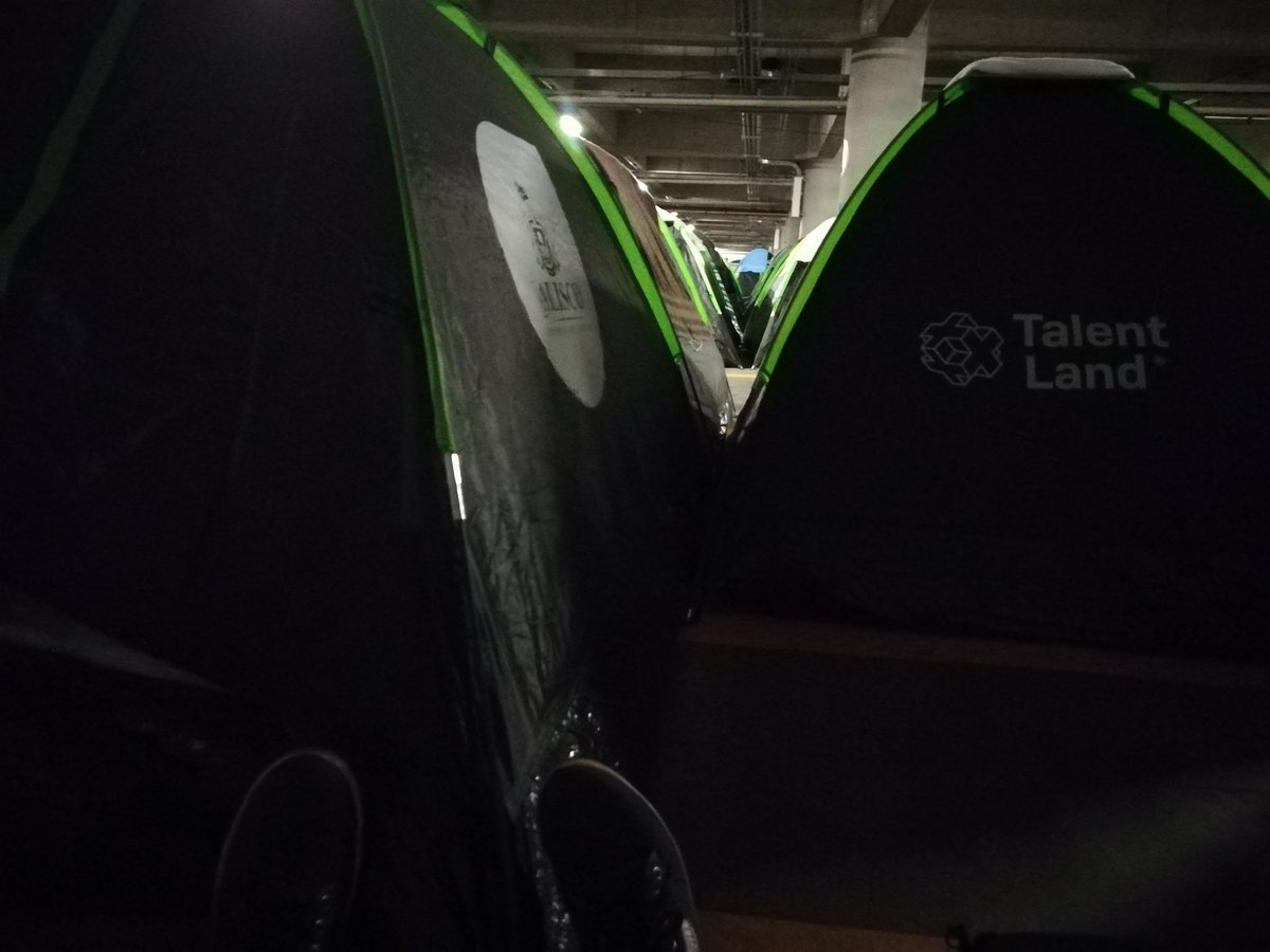 MahkaraDesu's tweet photo. Lo que más me gustó fue la experencia de dormir en la zona de camping y estar con la mejor de las compañías. #TalentLand https://t.co/XiZNU969dG