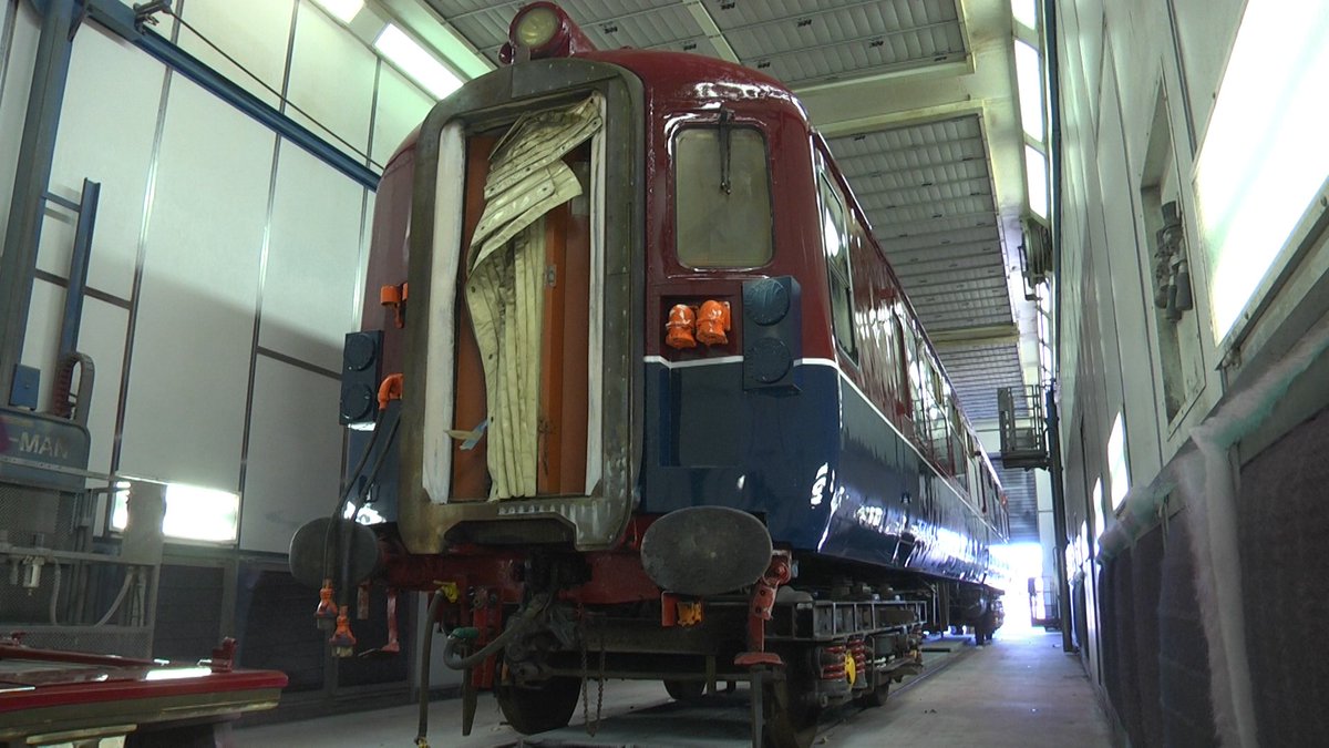 downrail's tweet photo. The 80 class restoration appeal is going well - but we still need a lot more help to cover the painting and transport of the units. The photo shows progress so far on 749 - amazing! Please donate now: https://t.co/M1JCSss5yc
#Save80  #NIR50 https://t.co/ceaywgeHFZ