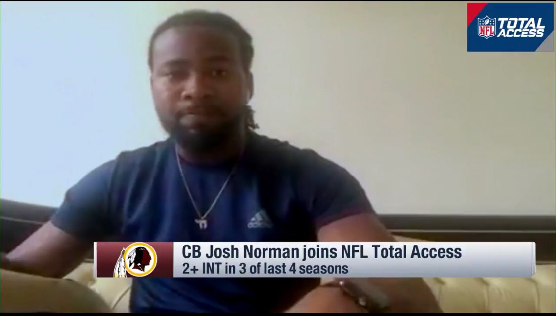 MBSC1's tweet photo. @J_No24, I really like that you’re reppin the Chai necklace! Keep ballin my CCU brother! #chai #life #hebrew  #chantsup https://t.co/KL2OQ0KMr2