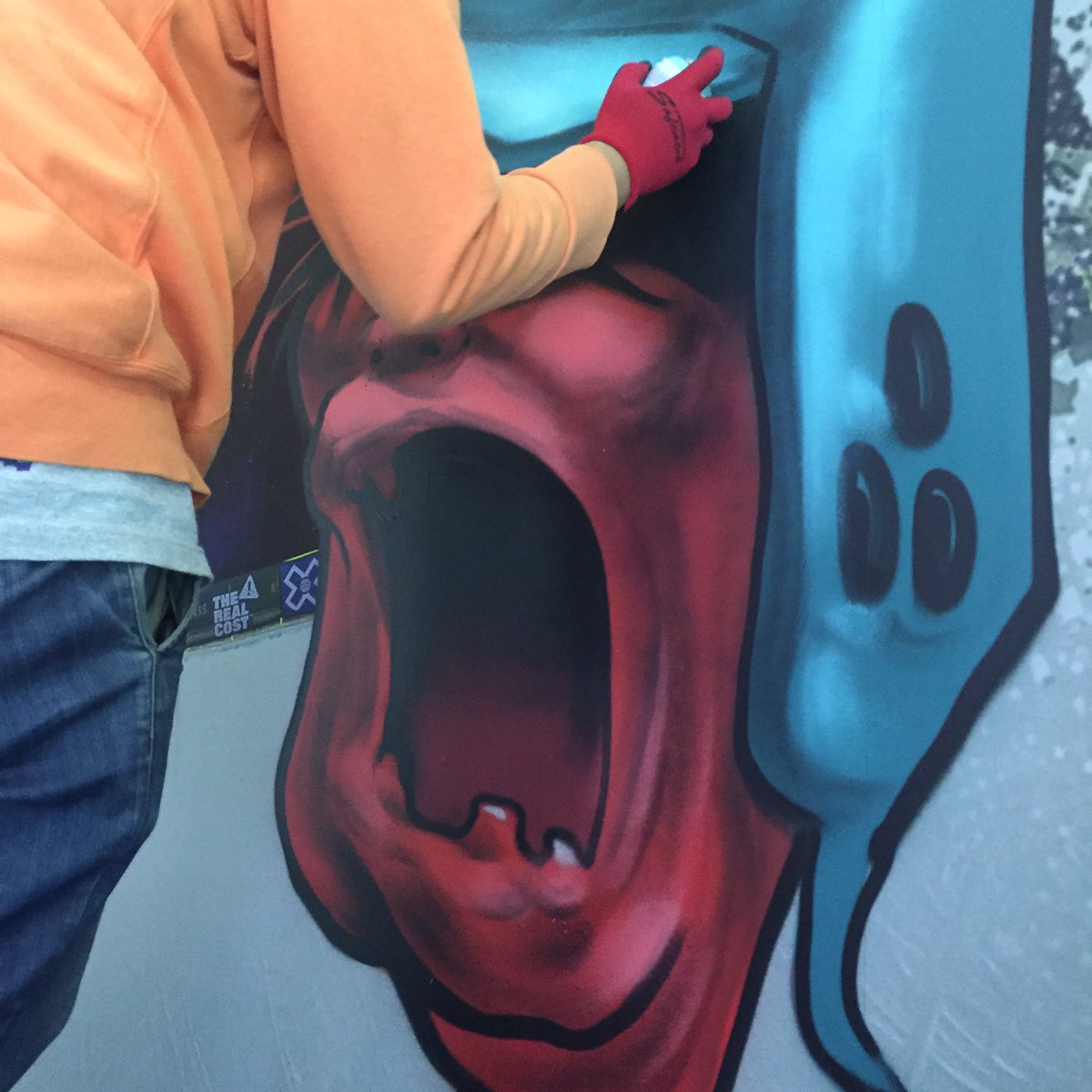 [ JUST NOW ] TENGAoneが某所にてペイント中！詳細は暫くお待ち下さい✋ TENGAone is painting at certain place! Please wait for more details✋ #TENGAone #Graffiti #StreetArt #UrbanArt #Mural #Japan #日本