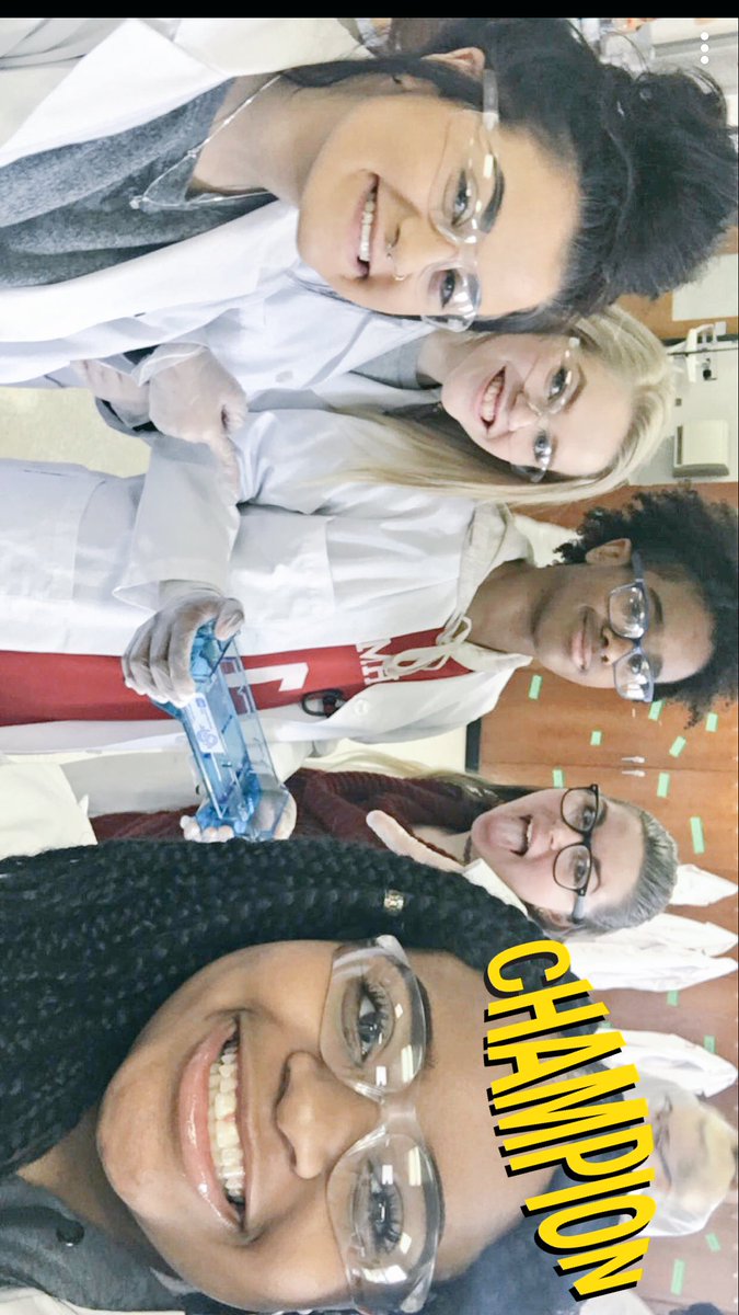 AMARYEVPBS's tweet photo. Part 2 of St. 37 Pipetting Lab! #rhsbms 👩🏾‍⚕️📘 https://t.co/gMkmjVEuVg