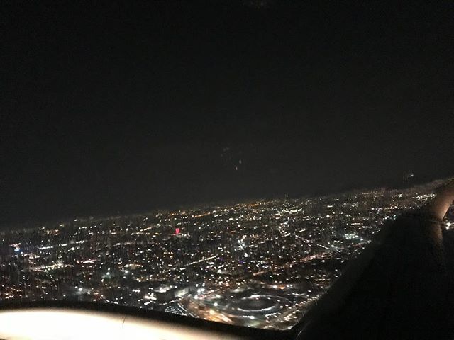 radiodreamer's tweet photo. Ahí solito, entre tanto concreto, se ve un puntito rosa, el @ccutlatelolco
#traveling #viajanding #night #ccutlate https://t.co/mtSyvtf3G2 https://t.co/AVllX1d7XP