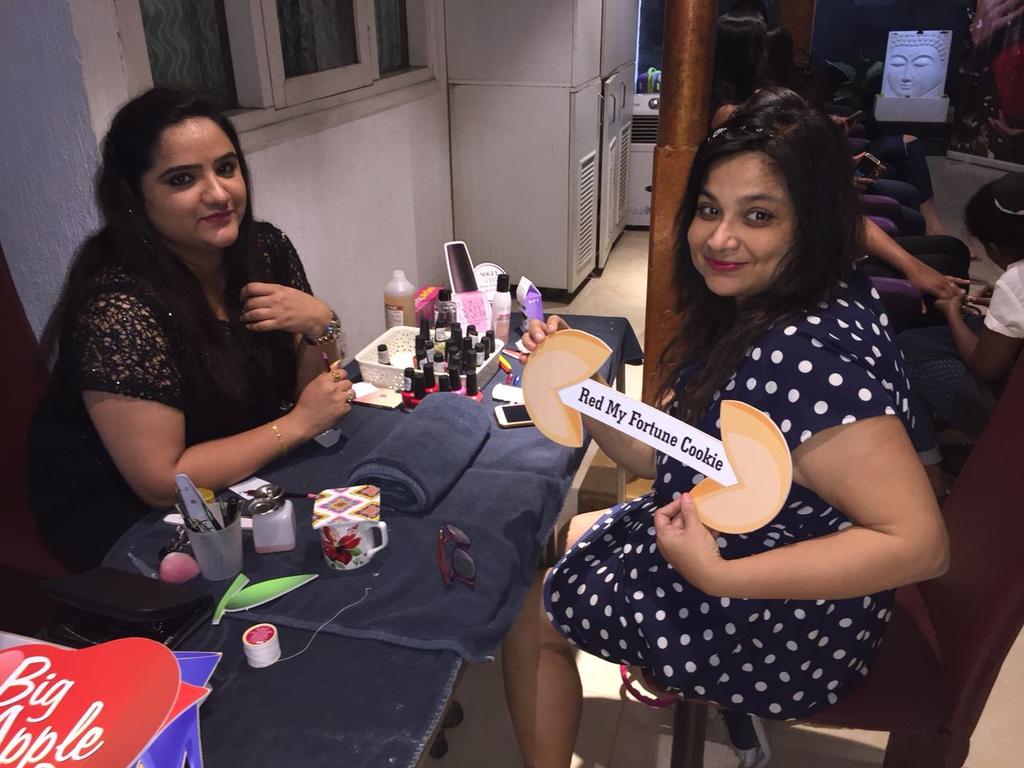 Catch a glimpse of the OPI launch at our Jayanagar outlet where our patrons came to experience a free polish by #OPI Nail Lacquer! 
#FeelBeautiful #Bodycraft #Nails #NailLacquer