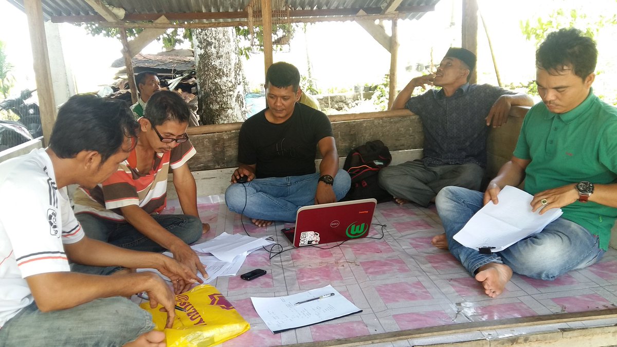 AlQadri_Us's tweet photo. Produk unggulan desa yang perlu d lestrikan
#PRUKADES 
#ACEH
#AcehBaratdaya
@jokowi 
@EkoSandjojo 
@taufikmajid 
@HasanZulfahmi 
@fachrilabalado 
@fitriadiasel 
@Suhadi_Gayo https://t.co/kwQS7MF3EN