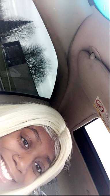 when u always switchin it up 🤔 who said brown skin girls can&rsquo;t wear color lol 💁🏽&zwj;♀️#melanin #blackgirlmagic<a href="/tag/melanin"class="tags"><span>#melanin</span></a><a href="/tag/blackgirlmagic"class="tags"><span>#blackgirlmagic</span></a>