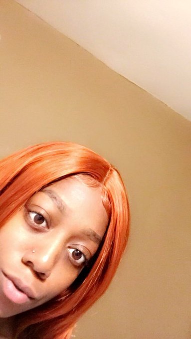 when u always switchin it up 🤔 who said brown skin girls can&rsquo;t wear color lol 💁🏽&zwj;♀️#melanin #blackgirlmagic<a href="/tag/melanin"class="tags"><span>#melanin</span></a><a href="/tag/blackgirlmagic"class="tags"><span>#blackgirlmagic</span></a>