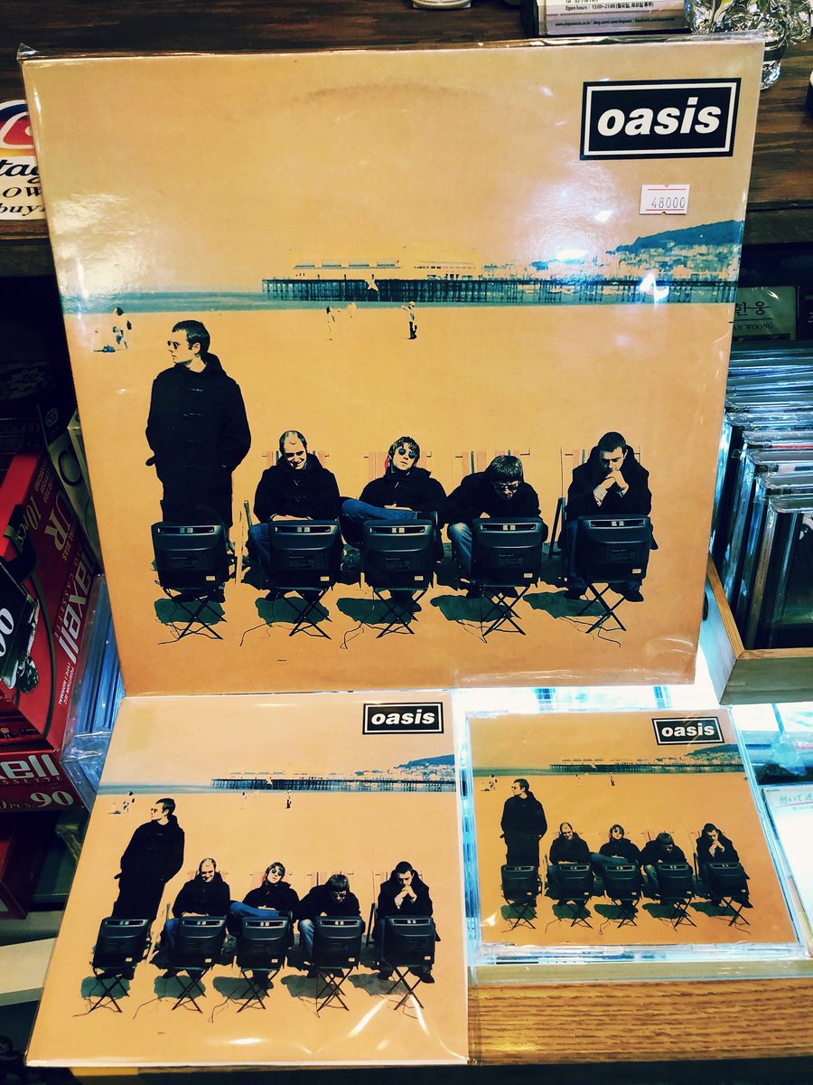 dopekorea's tweet image. #oasis #rollwithit #goletitout #noelgallagher #liamgallagher #오어시스 #와싯 #삼위일체 #records #cd #7inch #vinyl #doperecords #도프레코드 #봄에는디깅하세요