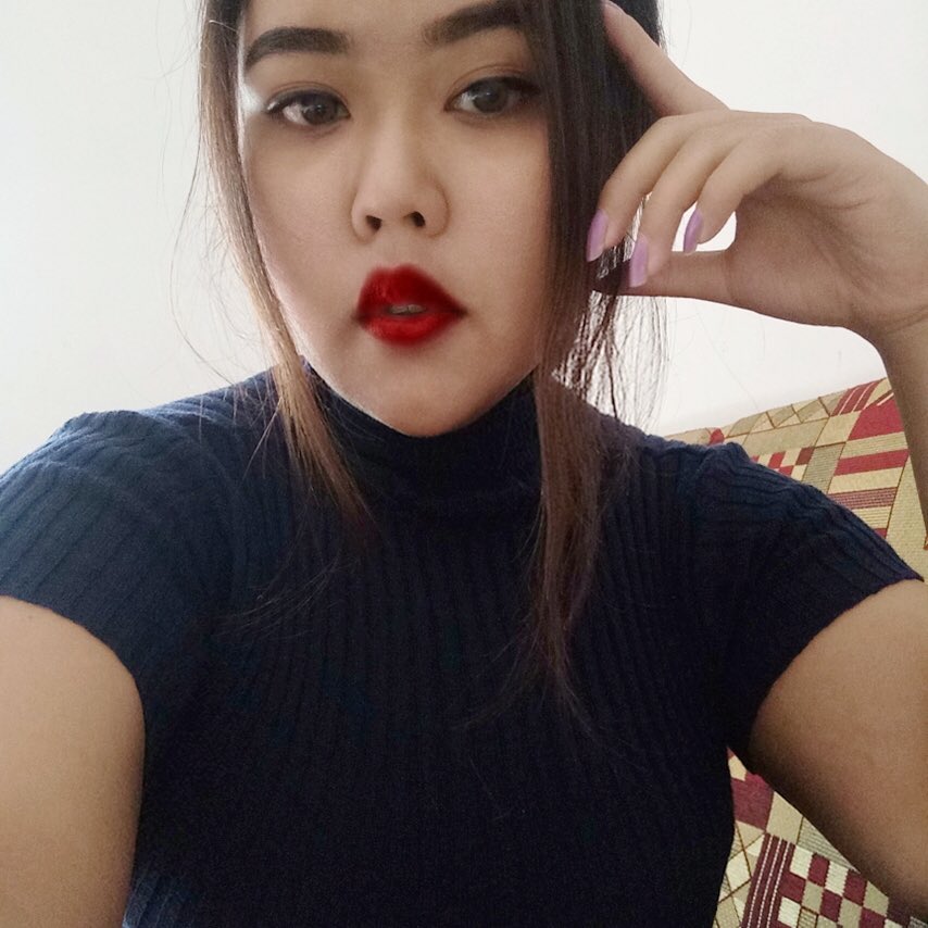 lilobaibee's tweet photo. Still a dime even when I change it up 🤷🏻♀️💋
.#damn #redlips #redlipstick #fleekyaf #nailsonfleek #eyebrowsonfleek #makeup #makeuponfleek #omg #imfeelingmyself #hellahearteyes #lol #hmu #asiangirl #dmme #amosc prilolilo https://t.co/HuFnIqEFQF