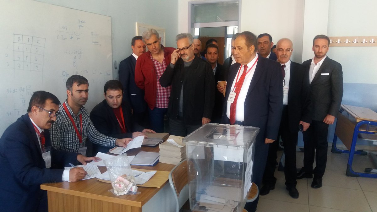 VanTarafGazetesi tweet media