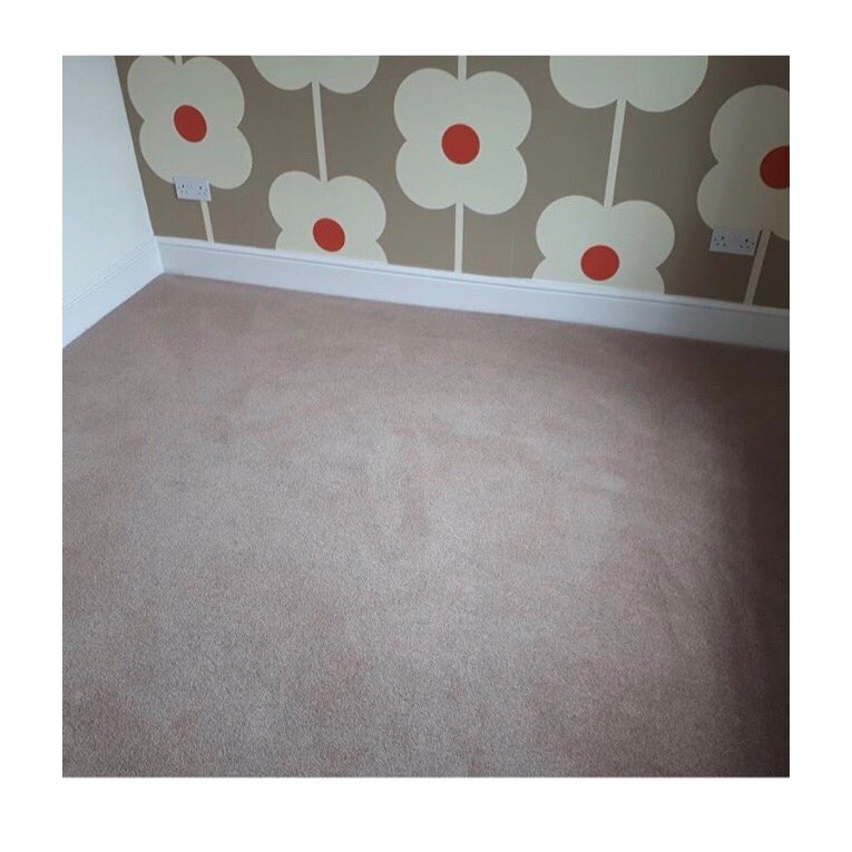 ConceptHull's tweet photo. Recent Installation by us stunning Bedroom in @PenthouseCpts Vermont Midway/ Wallpaper is @orlakiely thank you @darrennorton60 @philnorton1 for the Installation https://t.co/lFWYBydilV