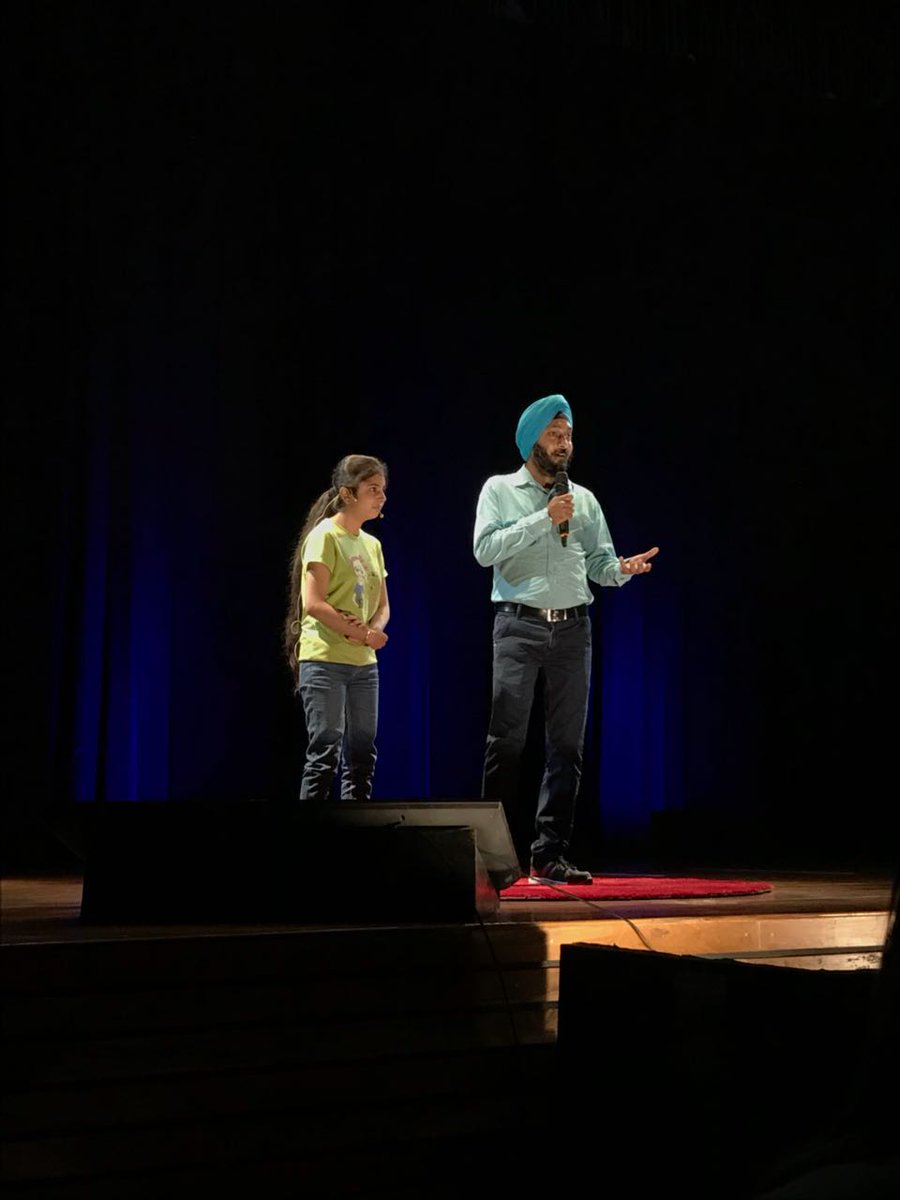 _priyanpatel's tweet photo. Maths prodigy
Guys the kanpur girl Dilpreet kaur is on the stage . Who's fear from maths subject ?...look at the mathematician Dilpreet kaur
9 worls records and 13national record woww ...i mean she has just amazing skill
#srartAB
#mathsprodigy
@join2manish
@JoshTalksLive https://t.co/2oEm68qWUw