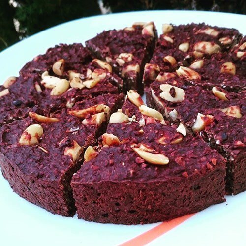 ¡Vamos que es sábado! Empezamos con un #desayuno potente, de este #brownie no van a quedar ni las migas...⠀
⠀
Estamos preparando una selección con sitios fantásticos para un desayuno de verdad; ¿cuál nos recomiendas tú?⠀
⠀
Pronto... En #FriendsyF… ift.tt/2qe0ntT