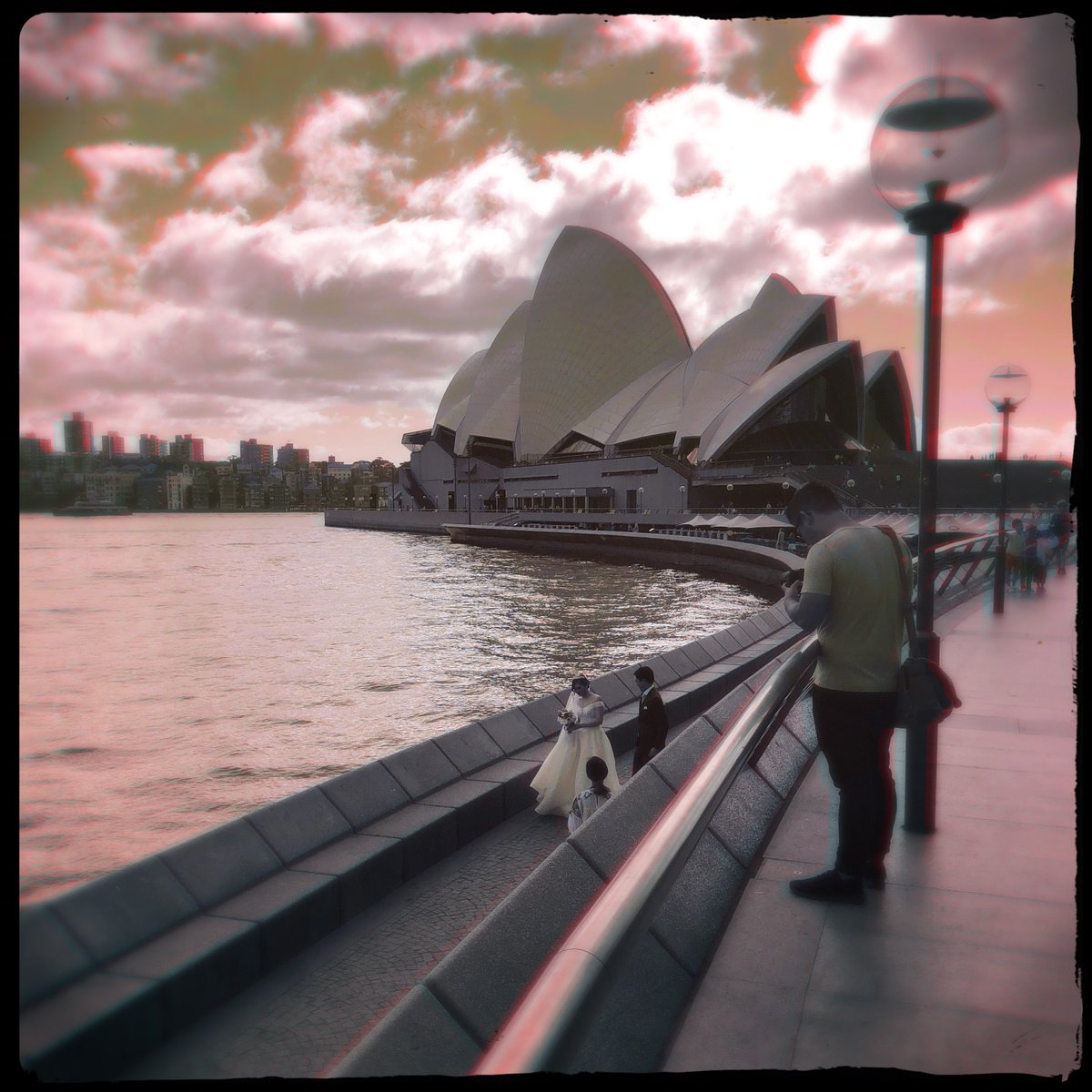 Kevin23546's tweet image. City to the surf day #Hipstamatic #AuroraNCL #Cinematheque #HipstaOfTheDay #iPhoneOnly