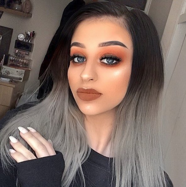 ContourCosmetic's tweet photo. Contour Compact + Spotlight Palette = Flawless #ContourCelfie ๐ธ amber roughley โก https://t.co/wCyPrVIgLH