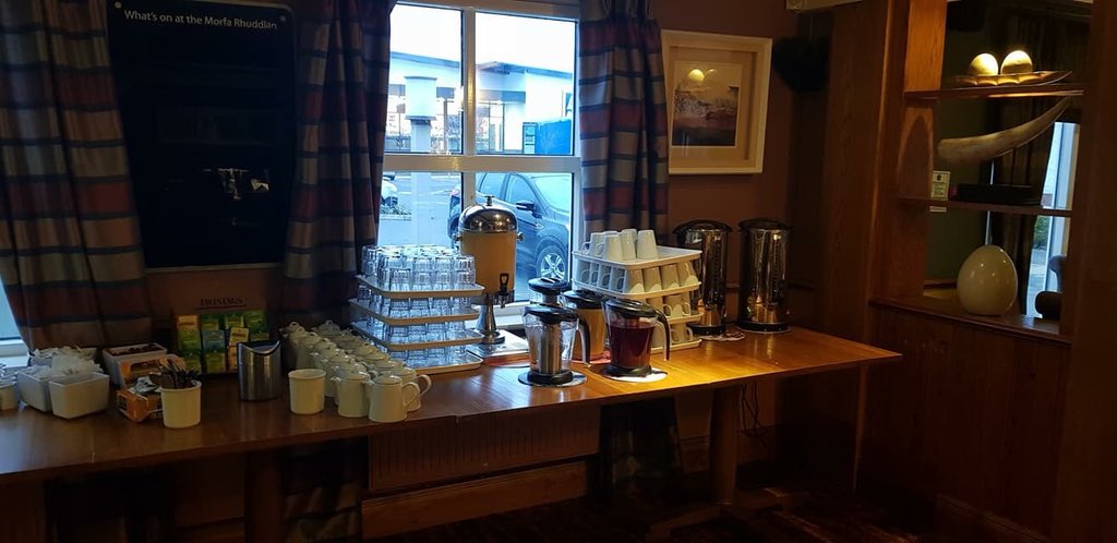 morfa_rhuddlan's tweet photo. WE’RE OPEN FOR BREAKFAST 🥓☕🍽🍳🥚

Breakfast is served till 11am

Why not come down to the Morfa Rhuddlan for all you can eat breakfast for only £8.99 and two kids eat for free under the age of 15 

🍳🥚🍽☕😁 https://t.co/p2ulrR88fl