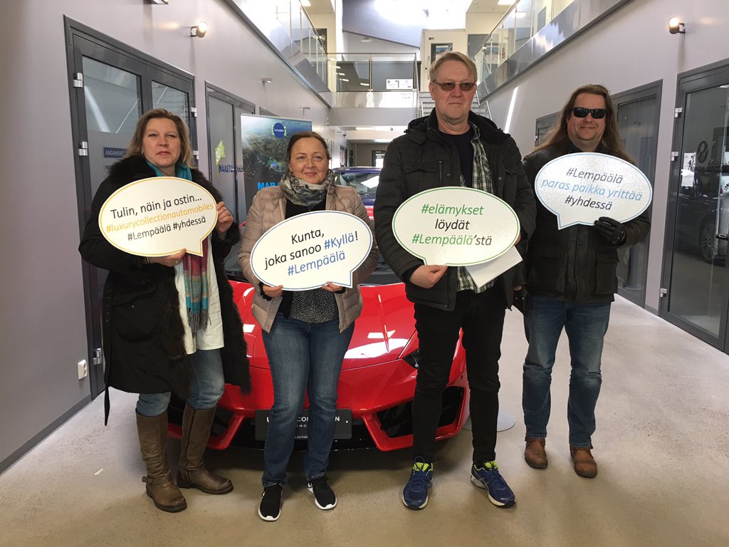 LempYrittajat's tweet photo. #Lempäälä'n yritysrastilla 4. mukavaa tunnelmaa #kyllä #yhdessä #yajot #tapahtuma #elämykset #luxurycollectionautomobiles https://t.co/g9CM1gfiJW