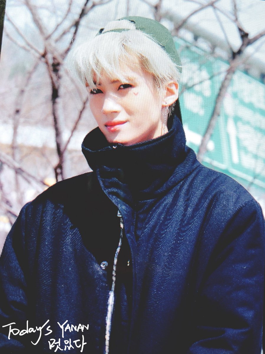 19961025net's tweet photo. 170407 음악중심 미니팬미팅☄

#옌안 #펜타곤 #PENTAGON #YANAN #빛나리 https://t.co/G813GlFE1A