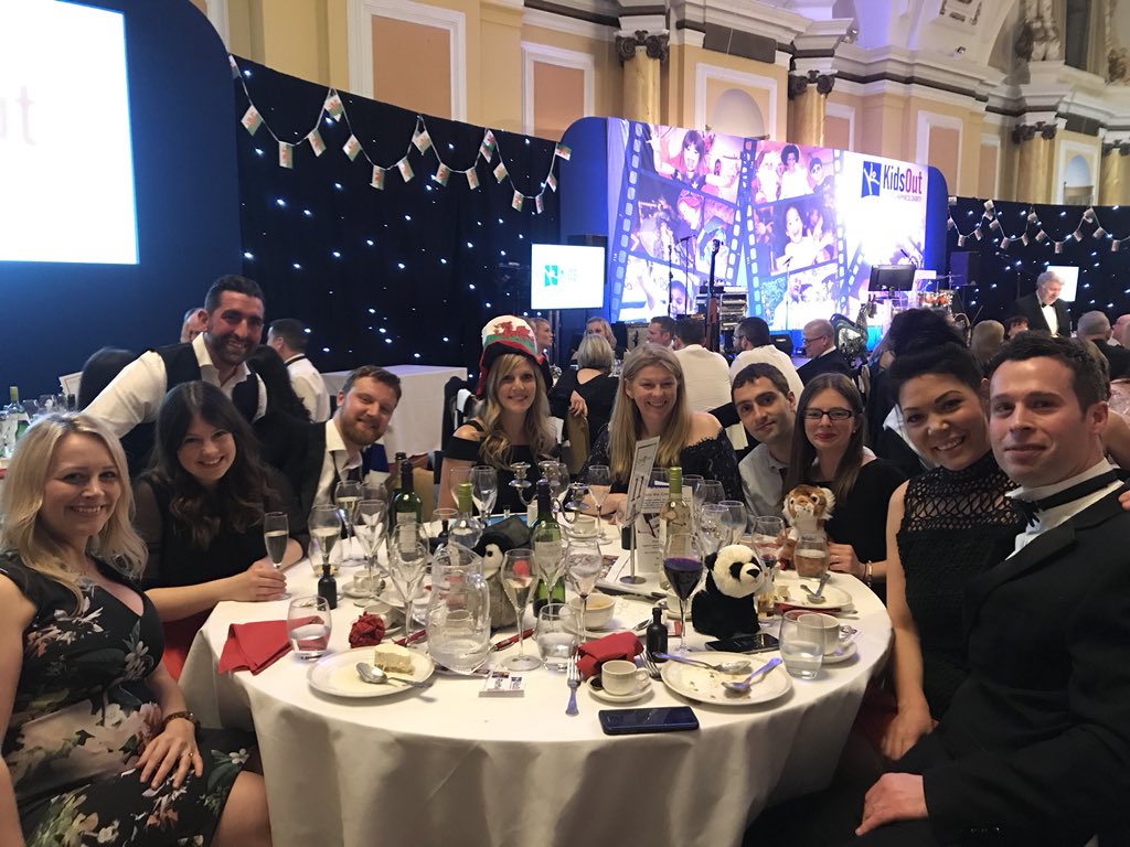 PaulTambini's tweet photo. Thanks again @CardiffLS for last night’s @KidsOut dinner 👌;

- signed up for half marathon ✅ 
- got a baby penguin ✅
- got a new car for weekend ✅
- top 5 in quiz ✅
- got a blues scarf ✅ https://t.co/oqJ6BGvyUI