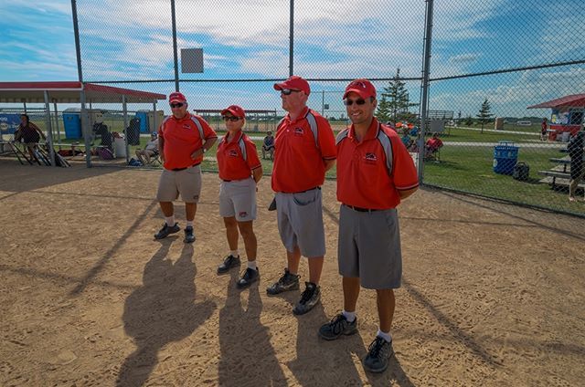 spnslopitch's tweet photo. Umpires (5) SPN MB August 4 7 2017
.
#ProvincialPhotos #heysaskatoon #heylangley #heywinnipeg #heymoncton
.
⚾ 🇨🇦 🚀 🍺 ⚾ ⚾
.
Use #spnnationals2017 to share your posts on Facebook, Instagram and Twitter
.
#canada150 #justplayslopitch #littlemountain… https://t.co/2w8tuZTg6w https://t.co/63lzffH429
