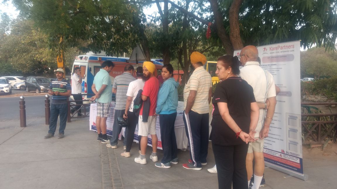 kare_partners's tweet photo. Kare Partners, Chandigarh organised Health camp at Sukhna Lake today. We would like to thank all who participated and attended our camp. It included medical tests with exercises.
#KarePartners #chandigarh #camp #medicalcamp #health #healthcare #fitness #beingfit #wellness https://t.co/PlEWb0H1QP