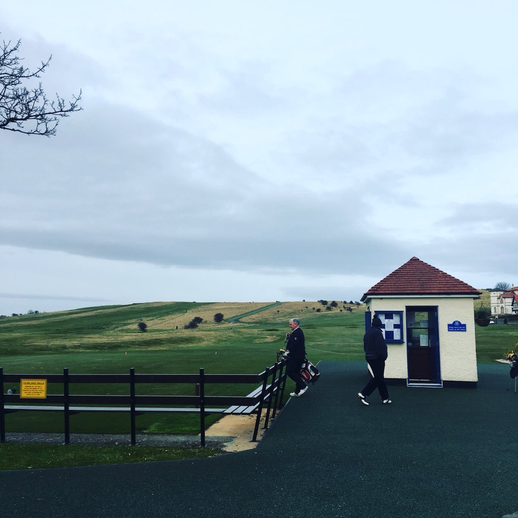 GullaneProShop's tweet image. Don’t forget if you win today’s @gullanegolfclub1882 Medal you’re eligible for our “Win with TaylorMade” promotion. All Medal winners throughout 2018 who are using @taylormadegolf products will win a sleeve of TP5 or TP5X balls! Good luck! #MastersWeekend