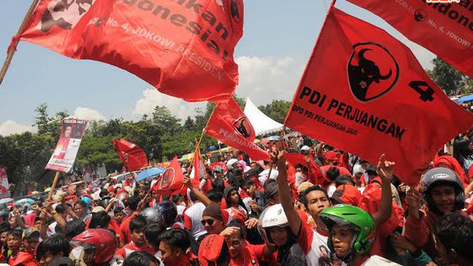 MalukuCarles's tweet photo. Masa depan mu ditentukan oleh UCAPAN dan TINDAKAN mu hari ini. @BPPemiluPDIP @Metro_TV @dpcpdipambon1 @PDIPKabSragen @PDIPSumut @PDIPskh @pdipsurakarta @BWatubun #BaileoBenahiMaluku #SalamIndonesiaHebat #BersatuDalamKeberagaman #SelamatHariNelayanNasional https://t.co/tMR9BJOUk1