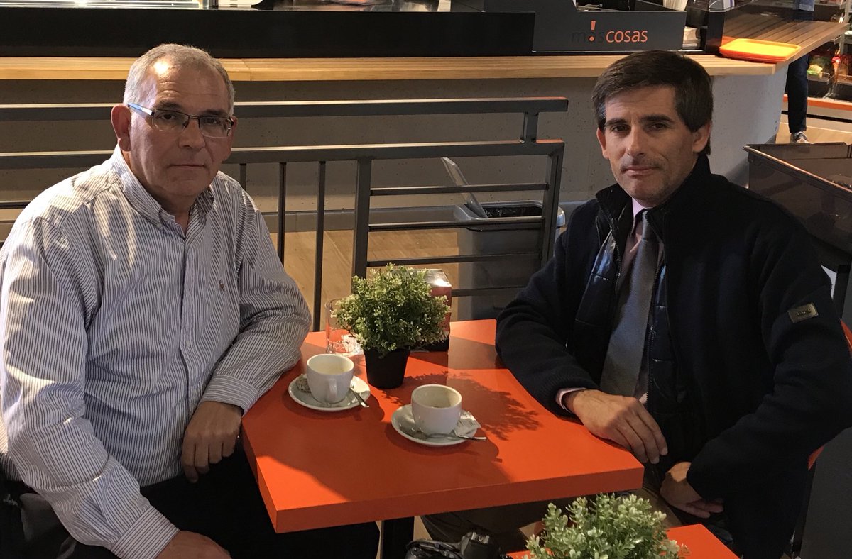Progresistas_eu's tweet photo. Magnifico encuentro con Nicolás Rodríguez @nrodriguezmm de UCIN Ciudad Real, hablando de futuro y de #Centristas https://t.co/h6i767swWB