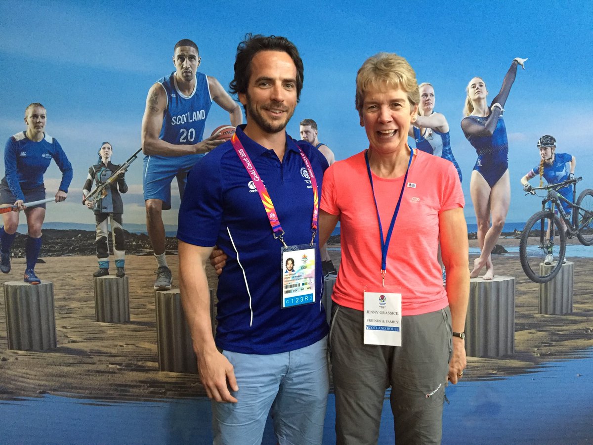 Great to meet the rugby sevens legend <a href="/colingregor/">Colin Rhys Gregor</a> at Scotland House. Colin is the first Scot to score over 1,000 points on the IRB Sevens World Series.
Hope you can transfer some of your magic to the current sevens team Colin! #TeamScot2018 #GoldCoast2018