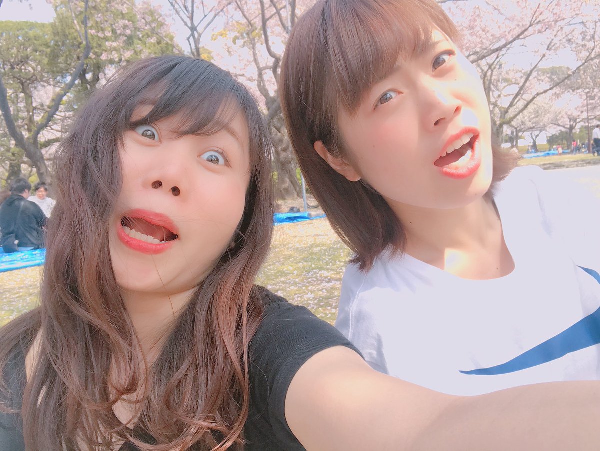 cher1126's tweet photo. エモい。
#意味はわかってない #桜が映えてない #顔のやかましさ #わしもそろそろ社会人にならせて https://t.co/uUZmbZ9LPz