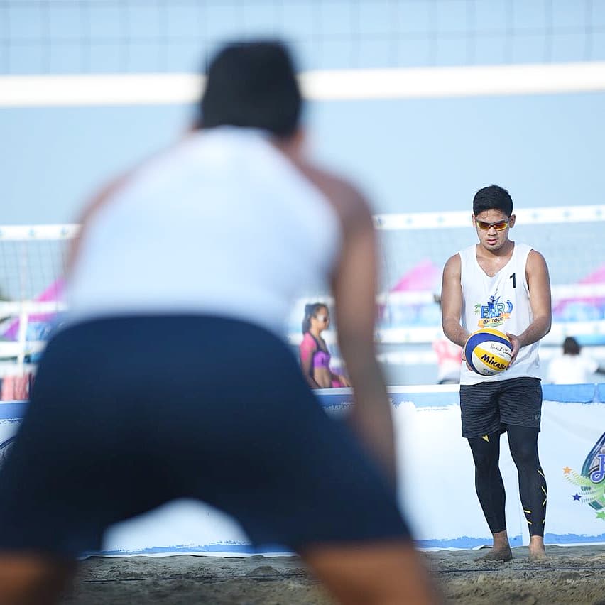 bvr_ph's tweet photo. Whatever the city, find focus and block out distractions to defy all odds.
#BVRonTour
#BVRonTourDagupan
#DelimondoPH
#itsmorefuninthephilippines
#SunglassHavenPH
#ActiveHealthPH
#NewEraCapPH https://t.co/qmpMmUyCDS