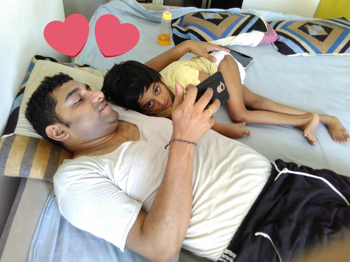 Vidyut's tweet photo. Chilling out. @godavar and @iNisarga spending some quality time together to kick the weekend off. https://t.co/PeGuAJ8Xno