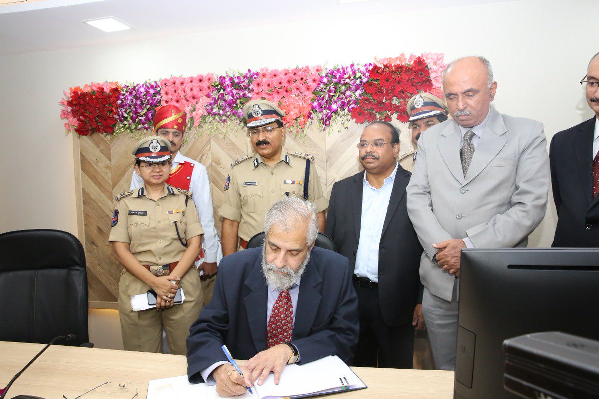 SwatiLakra_IPS's tweet photo. #ChildFriendlyCourt dedicated to the citizens. Inaugurated by Justice Madan B.Lokur Supreme Court judge at Bharosa premises @bharosahyd Chief Justice Telangana  @TelanganaDGP other judges and police officials attended.@hydcitypolice 
#StopChildAbuse https://t.co/KxXr5giyOB