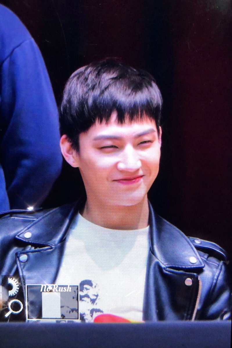 NoRush0106's tweet photo. 180407 명동팬싸

너무 오래간만입니다❣️

#재범 #JB #갓세븐 #GOT7
  #LOOK #Eyesonyou https://t.co/IjFexjmYHM