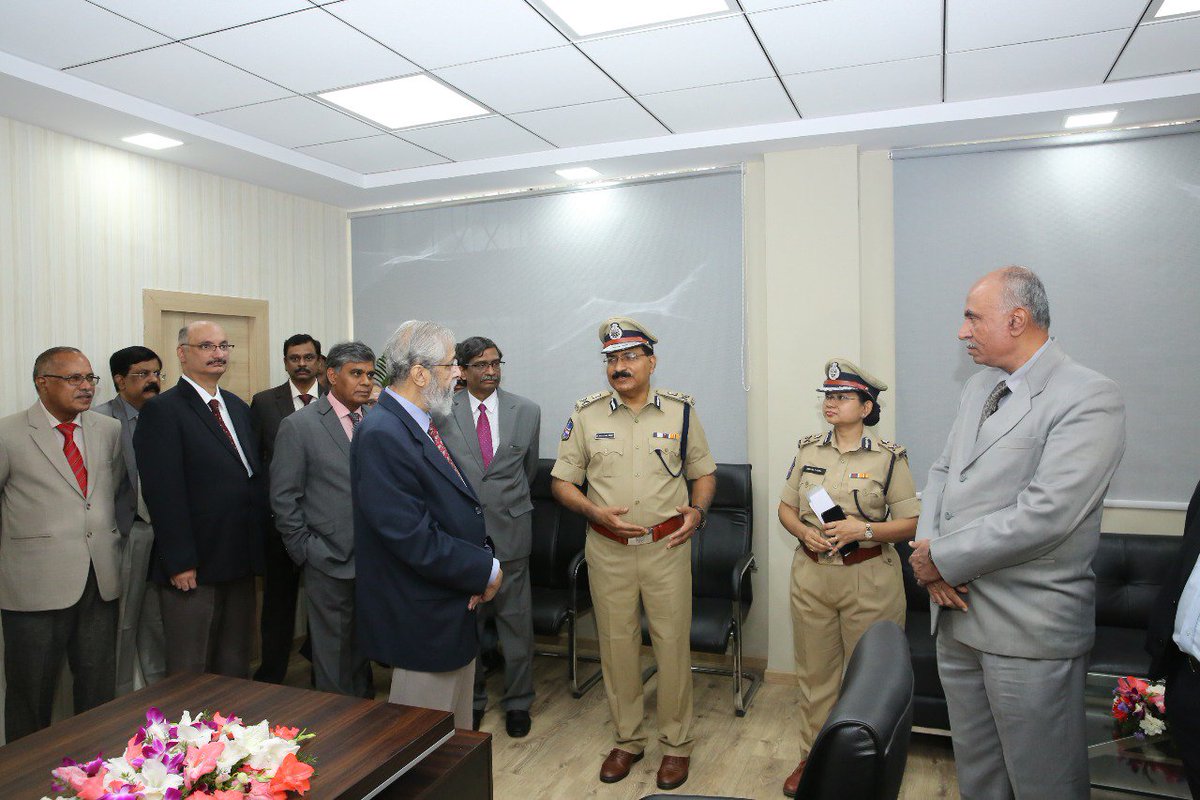 SwatiLakra_IPS's tweet photo. #ChildFriendlyCourt dedicated to the citizens. Inaugurated by Justice Madan B.Lokur Supreme Court judge at Bharosa premises @bharosahyd Chief Justice Telangana  @TelanganaDGP other judges and police officials attended.@hydcitypolice 
#StopChildAbuse https://t.co/KxXr5giyOB