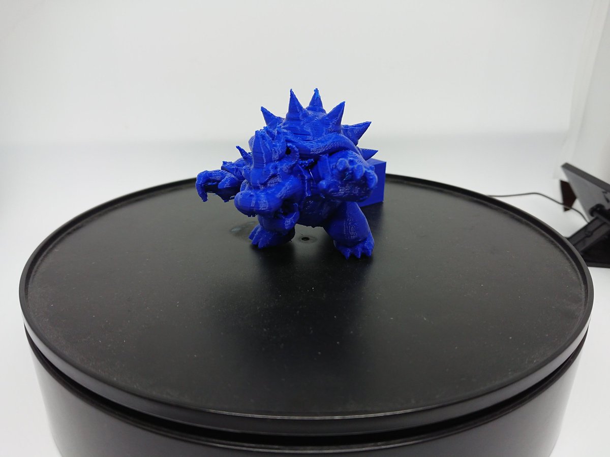 3_daddict's tweet image. #impression3D #bowser #thwomp #mario #Nintendo #daVinciNano  #200microns #Geek #3Dprinting #xyzprinting