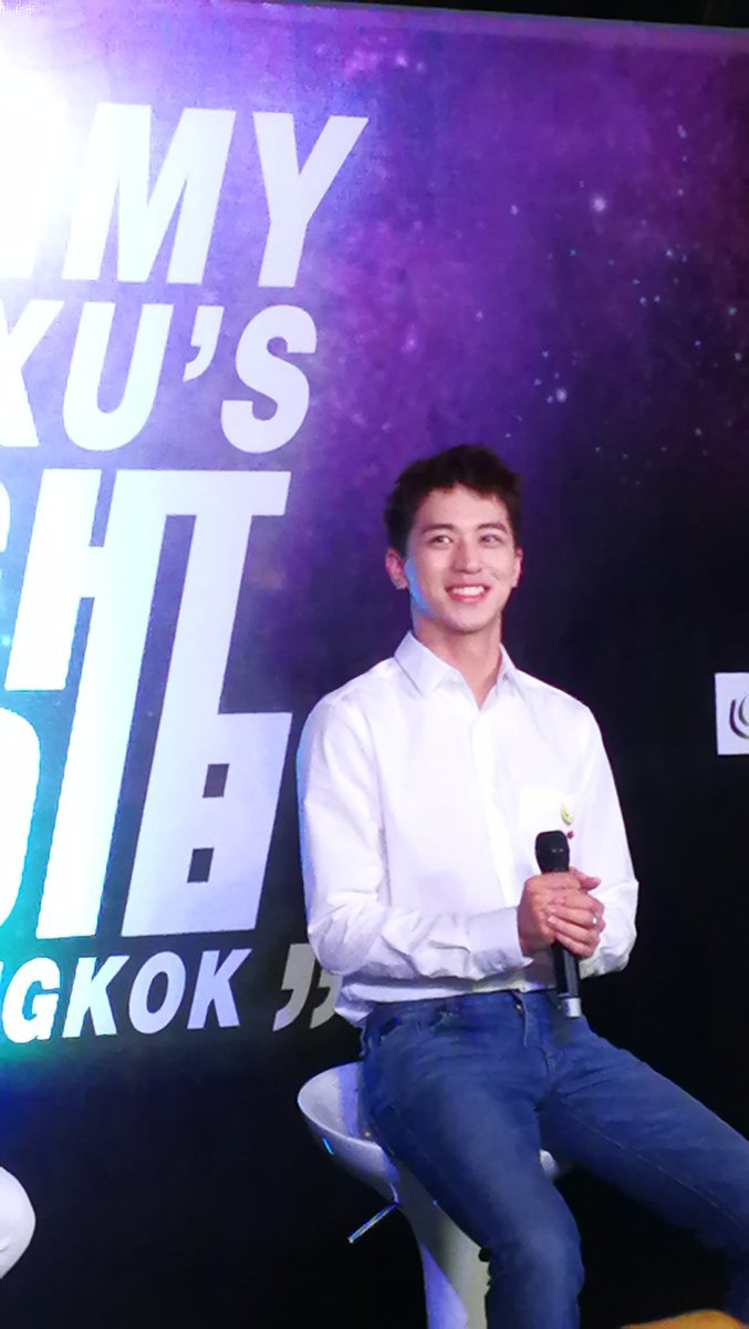 pozchi's tweet photo. ความสุขของฉัน 😍 #2018TimmyLighttourinBKK #welcomeTimmyXutoThailand #ZhouZhou https://t.co/z10RGJ0zRl