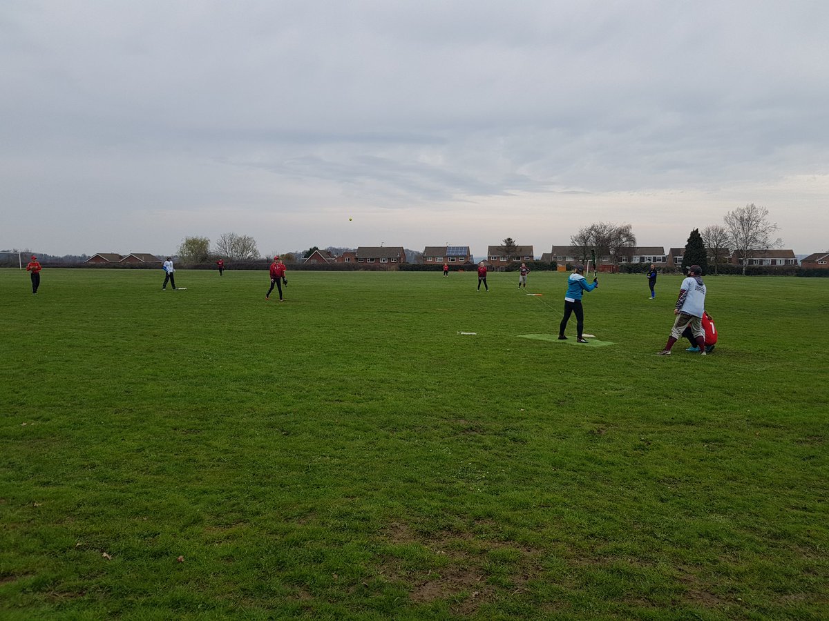 BaseballSoftball𝙐𝙆 tweet media