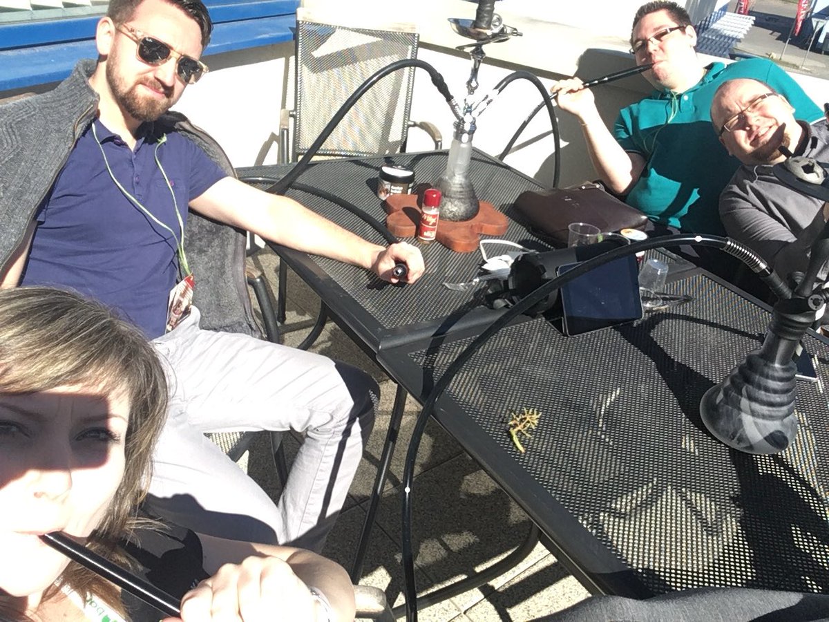 Každý si užívá #barcampcz <a href="/PlzenskyBarcamp/">Plzeňský Barcamp</a> po svém!