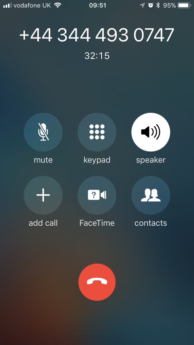 GPJ1975's tweet photo. Really dissatisfied with @British_Airways customer service been on hold for over 30 mins and still no answer 🙁 https://t.co/Ys7s5kxtge