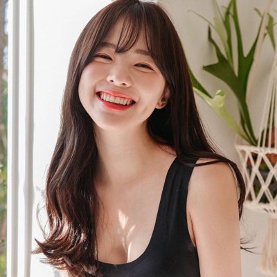 urboy9x's tweet photo. สีดำเซะซี่ @WUTTHIPATxFam #NewProfilePic https://t.co/t8vGotIguP