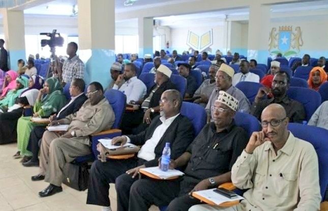 Xaqiiqa_Times's tweet photo. Faallo: Mudanayaalka la doortoow is xaliya inta aan la idin xalin

https://t.co/oxVoWqQQyB https://t.co/X9WjVJ7YIn