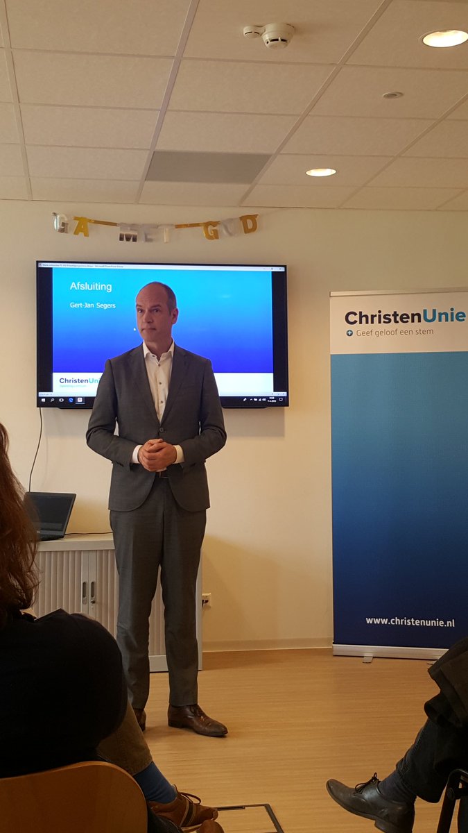 keesvanderelst's tweet photo. Als afsluiting van de  werkconferentie van de @christenunie over #PSWS2019 een bemoediging van @gertjansegers https://t.co/AK0kaeaA5i