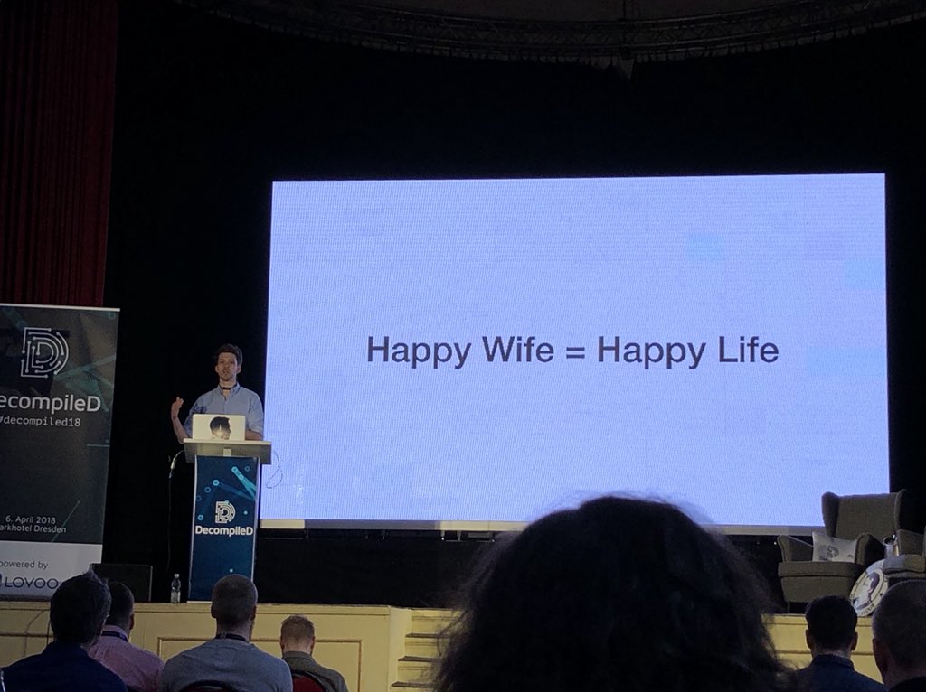 Balzer82's tweet photo. Mein Takeaway von der #decompiled18 ist ohnehin: Verhindere Dickpics und alles wird gut. https://t.co/f5yYcjDmJr