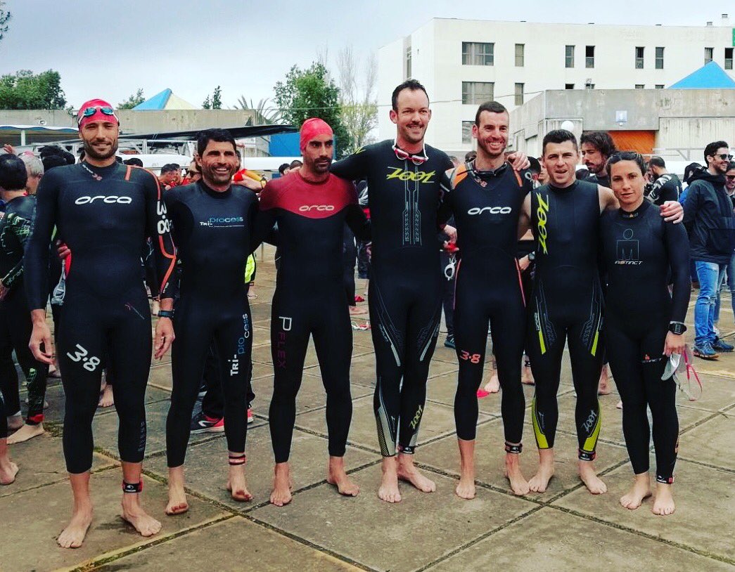 CalifasdeHierro's tweet photo. Ya preparada nuestra expedición #califasdehierro para darlo todo en este @HalfSevilla 2018 #orgullocalifa #familiacalifa 🏊‍♂️🚴🏃🏻‍♀️ https://t.co/6orfwybCOY