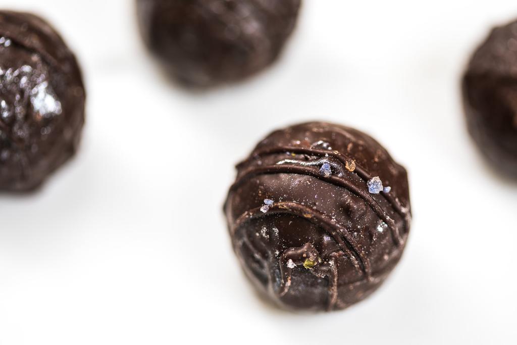 Our range of chocolates are handmade and dipped, taking flavour inspiration from our Chinese heritage and ingredients, from soy and rice to matcha and jasmine spr.ly/6012DkXvG
