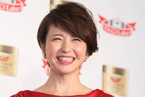 とこなつ En Twitter 誰かの母のなるくらいの年になったら三田寛子さんとか三浦理恵子さんみたいなキュートなショート にする計画だったんだけど いかんせんショートが似合わないし誰の母にもなれない笑 ちぇっちぇっ ロマンスのせいか面長のせいか知らんけどショート