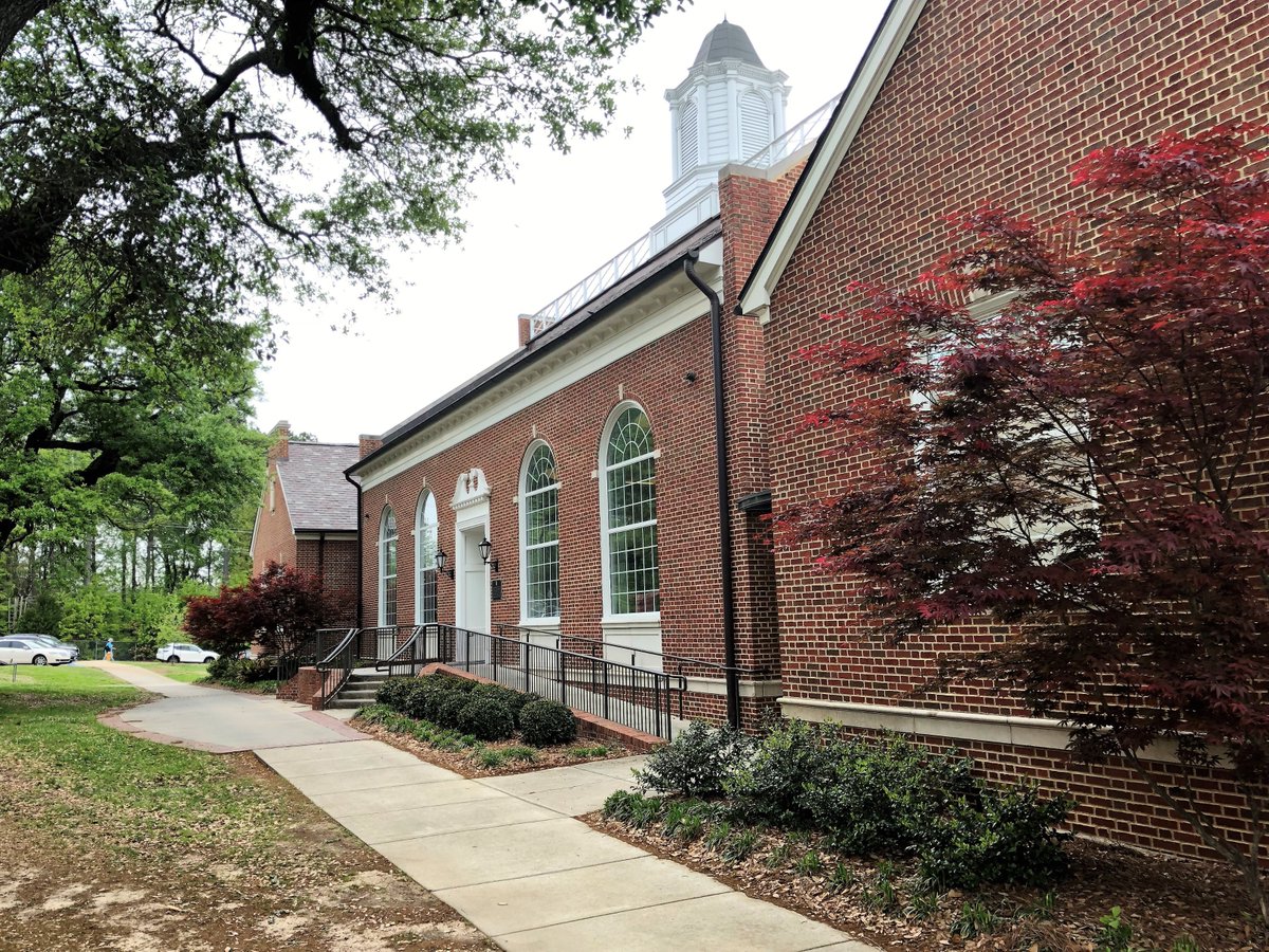 lkguice's tweet photo. GuiceBlog: A spring week on Tech's campus
https://t.co/fIW6rPjsXl https://t.co/nt8CaBM2yD