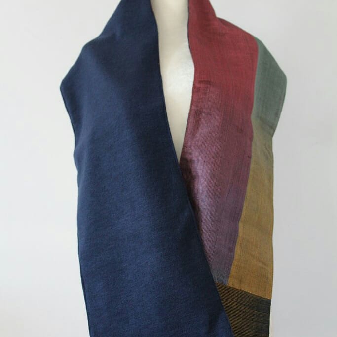 dandarah_store's tweet photo. Double-faced #infinityscarf with one side made of #multicolored #moiré and the other side of jersey. #Handmade by women #artisans. Wear also as a fancy #infinityshawl. Shop different colors @ https://t.co/FAm1iIjPbn
#socent #handcrafted #ethicalfashion #chooseartisan #artisanat https://t.co/V94t85nO6e